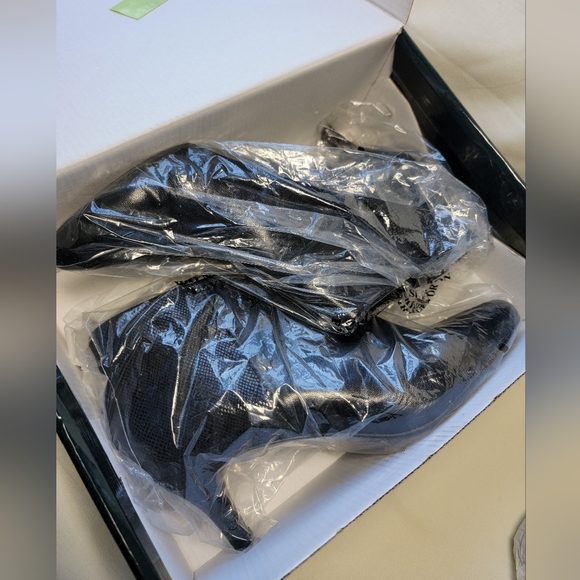 🟡KAREN SCOTT Bootie 7.5M (Black) - Picture 8 of 12